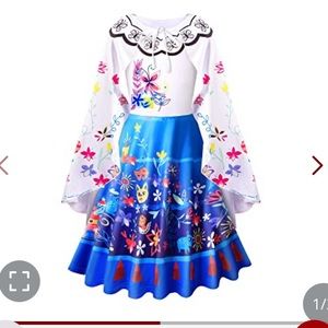 Encantos Maribel dress with cape